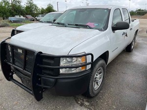 lot 2 image: 2011 Chevrolet Silverado (3GCPCPE00BG205906) NO CATALYTIC CONVERTER see updated info below