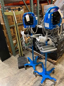 lot 43 image: (2) Dinamap Procare Monitors & (1) Scale