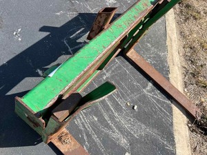 lot 7 image: Forks
