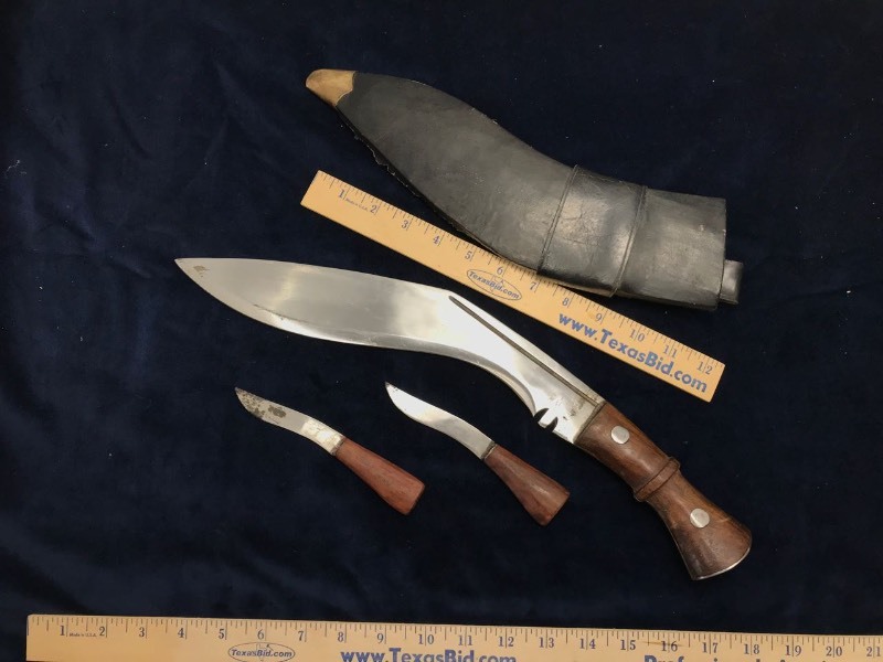 lot 174 image: Knife  Wood Handled Gurka, Torn Sheath, Two Sided, marked India