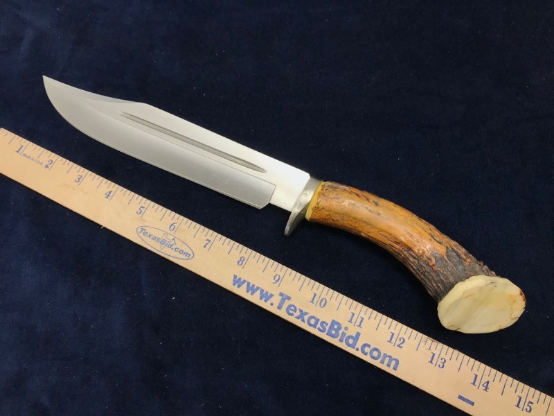 lot 194 image: Knife  Unmarked Bowie Knife, Axis Stag