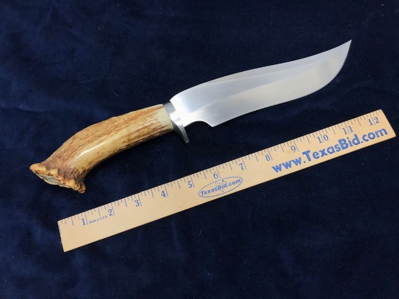 lot 196 image: Knife  Unmarked Upswept Fighter, Axis Stag Handle