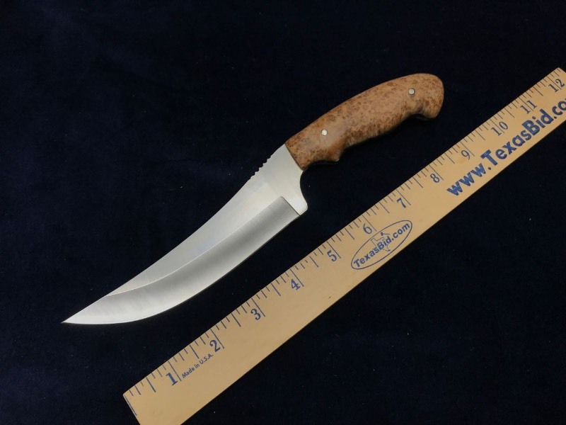 lot 205 image: Knife  Unmarked Burlwood Upswept Hunting