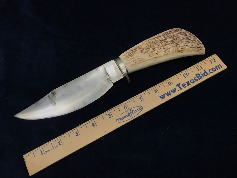 lot 206 image: Knife  Unmarked Elk Handle Camp