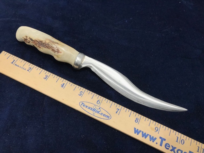 lot 216 image: Knife  Unfinished, Axis Handle