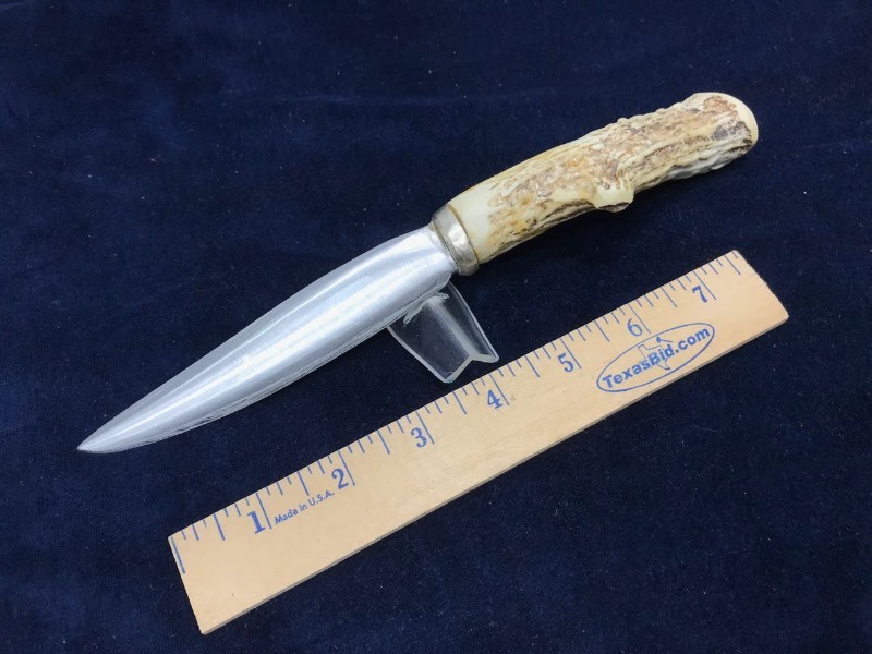 lot 219 image: Knife  Unfinished, Stag Handle