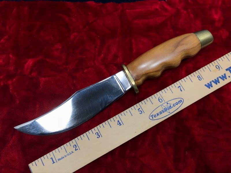 lot 225 image: Knife  Unmarked Camp, Wood Handle, Brass Fittings