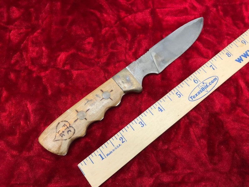lot 238 image: Knife  Early Terry Callahan Personal, WoodBrass Handle