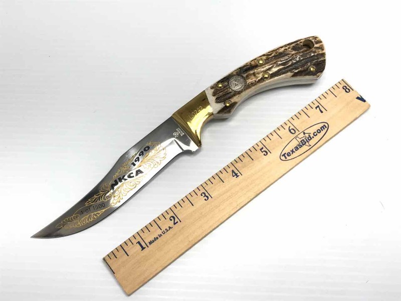 lot 395 image: NKCA Club Knife  Hen & Rooster 1990 1 of 1500 Bertram Cutlery 552 DS Stainless, Fixed Blade
