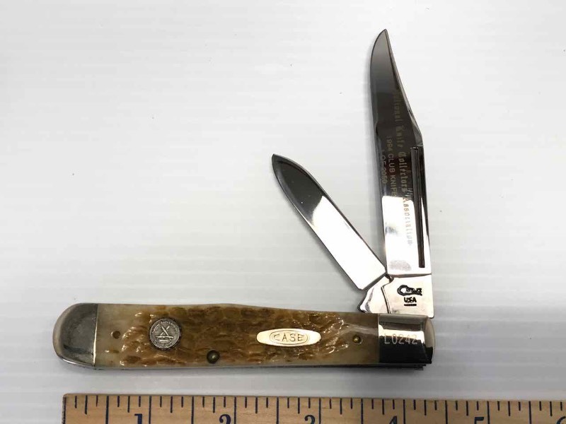 lot 406 image: NKCA Club Knife  1994 1 of 2050 Case Rog 6211 12 SS