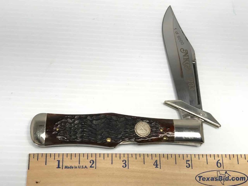 lot 411 image: NKCA Club Knife  1983 Case