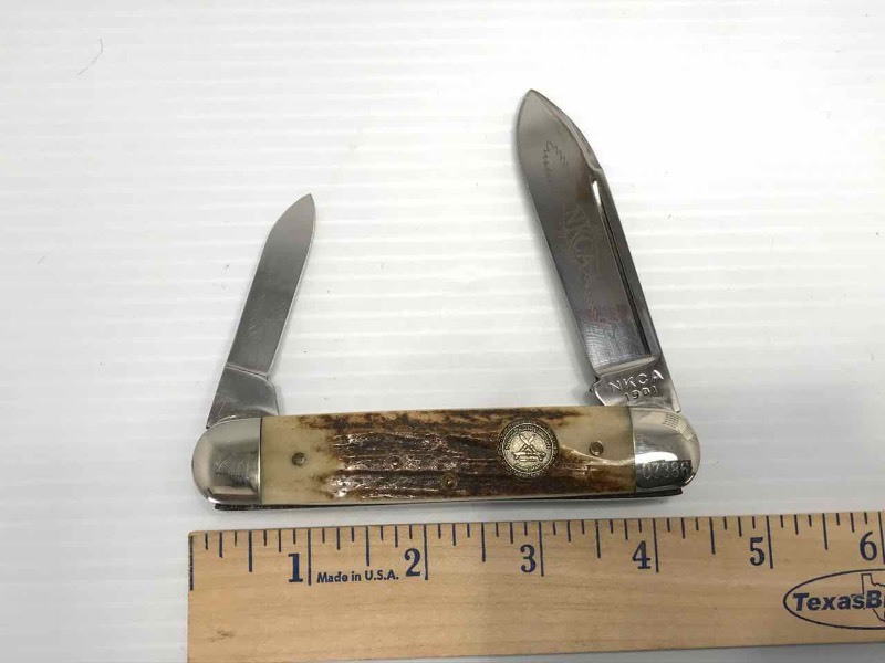 lot 414 image: NKCA Club Knife  1981 Queen Cutlery 07386