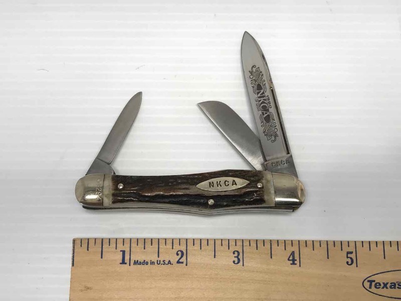 lot 417 image: NKCA Club Knife  1980 Robt Klaas Kissing Crane