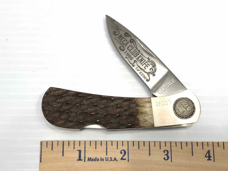 lot 418 image: NKCA Club Knife  1986 Gerber