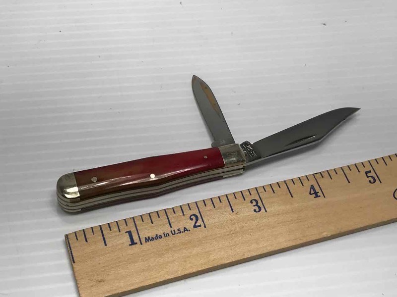 lot 487 image: Knife  Case 6225 12 SR