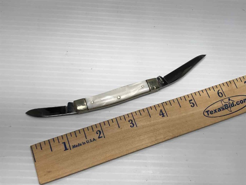 lot 489 image: Knife  Case 92033
