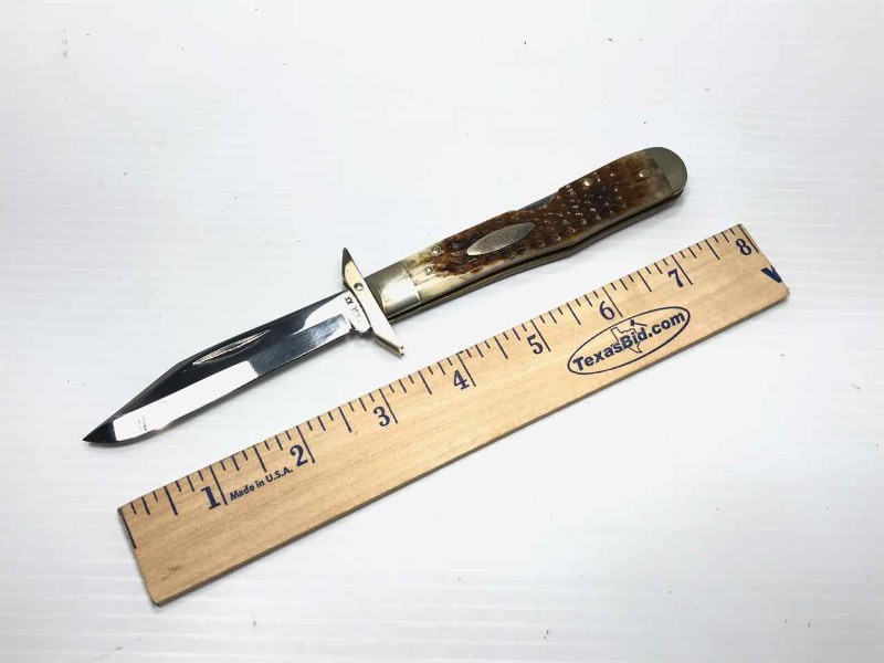 lot 492 image: Knife  Case 6111 12 L