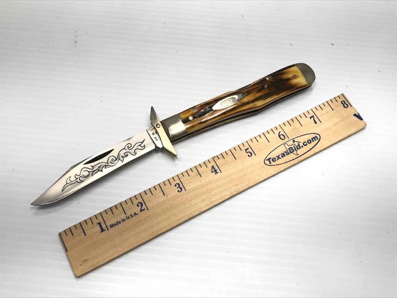 lot 493 image: Knife  Case 5111  SSP