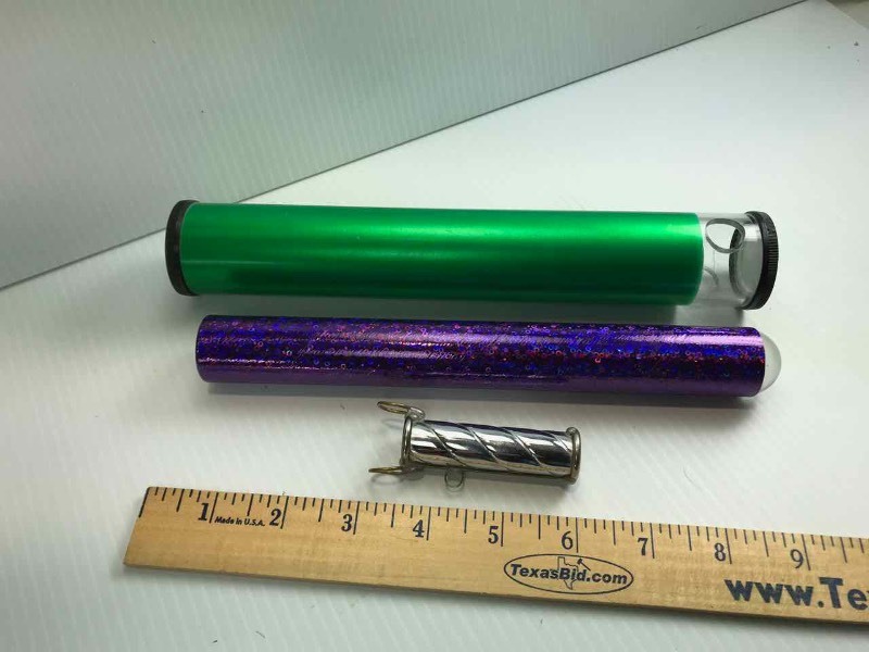 lot 611 image: (3) Asst. Kaleidoscopes