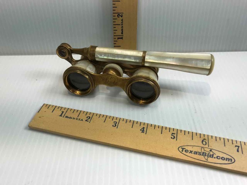 lot 618 image: Opera Glasses  Mother of Pearl with Brass, Critzer Bros. San Antonio Texas