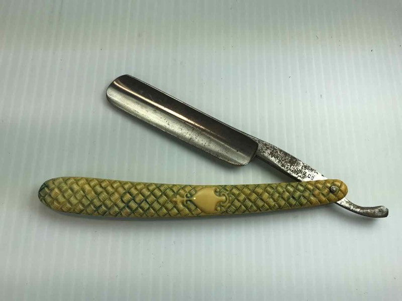 lot 756 image: Straight Razor  Westfield Manufacturing Co. Sheffield