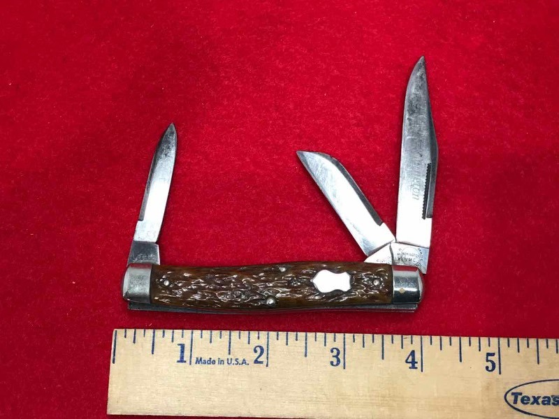 lot 536 image: Knife  Remington UMC R3103 3-Blade