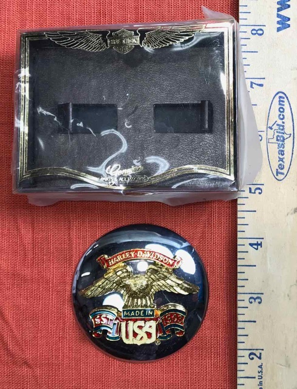lot 665 image: Gold USA Eagle Gas Cap, Harley-Davidson
