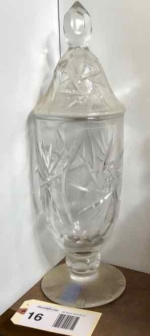 lot 16 image: Cut Crystal Tall Lidded Canister