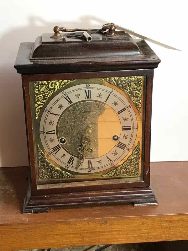 lot 18 image: Clock  Junghans, Mantle