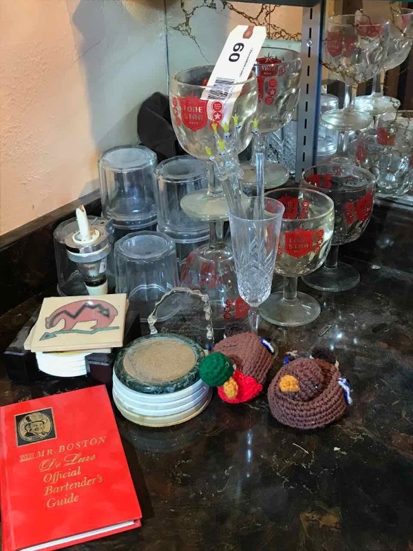 lot 60 image: Bar Ware Lone Star Beer Glasses, Low Balls, Coasters, Etc.