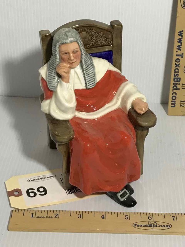 lot 69 image: (1) Royal Doulton Judge