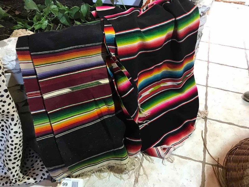 lot 99 image: (2) Mexico Blankets (very colorful)