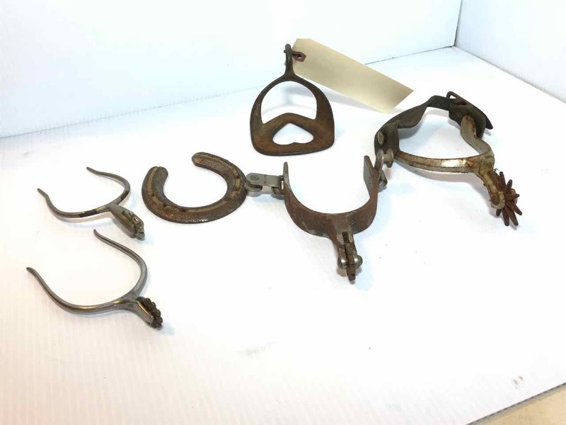 lot 139 image: Spurs, Stirrup,B172 Lucky Horseshoe