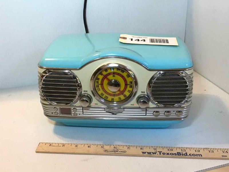 lot 144 image: Radio, Retro Look, Memorex
