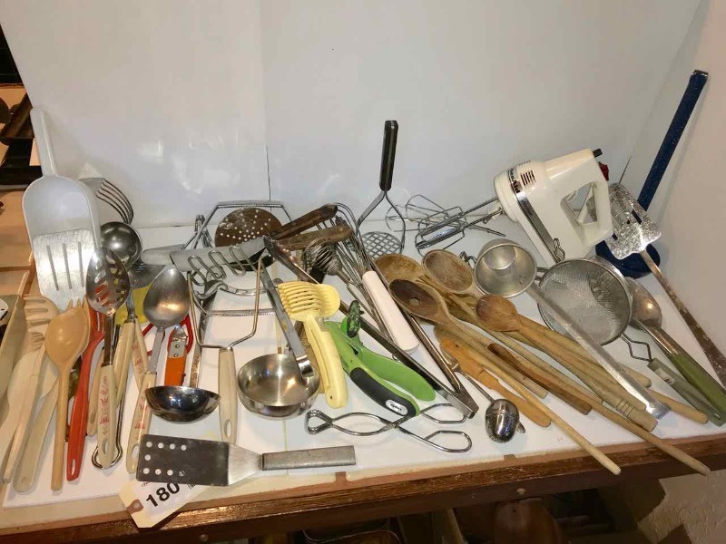 lot 180 image: Kitchen Utensils, Assorted