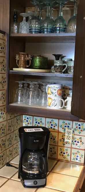 lot 185 image: Drinking Glasses, Coffee Cups, Soup Mugs, Mr. Coffee Maker