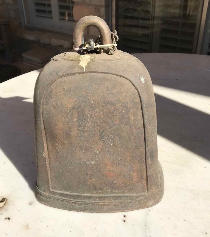 lot 505 image: (1) Big Bell