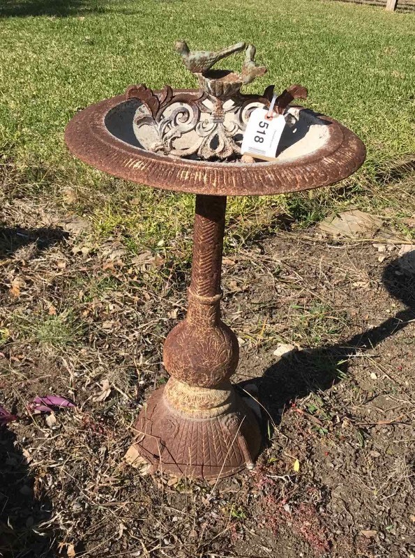 lot 518 image: Cast Iron  Bird Bath