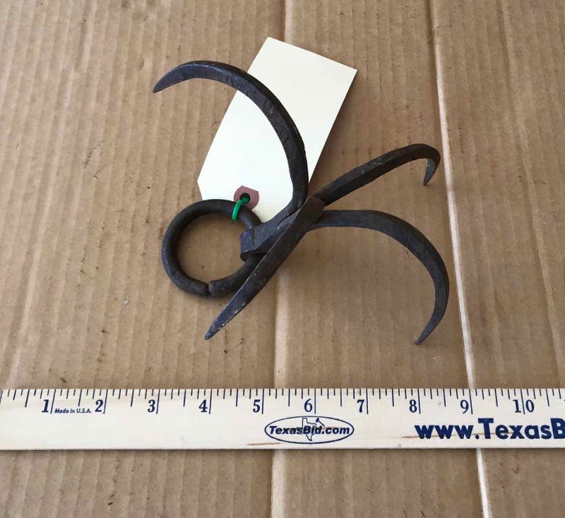 lot 606 image: Hand Wrought Grapple Hook