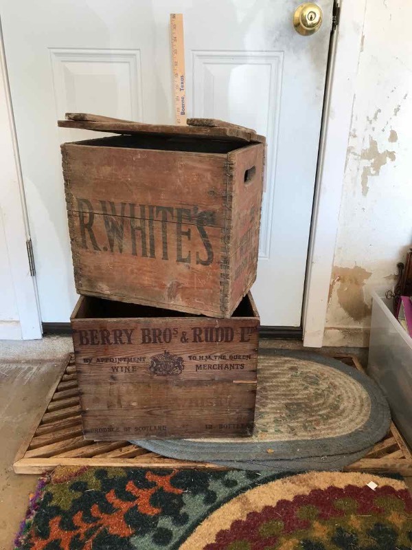 lot 619 image: (2) Old Wood Boxes