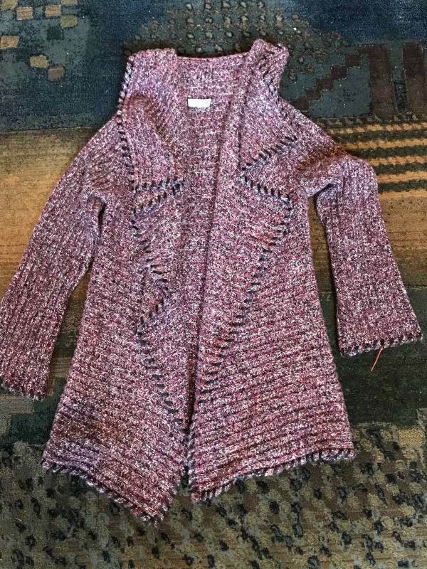 lot 655 image: Sweater St. John Sport