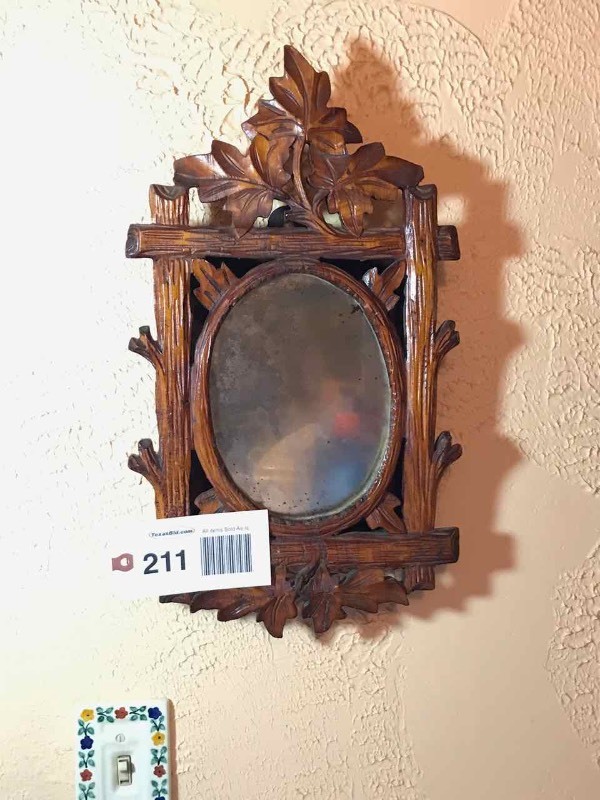 lot 211 image: Carved Wood Key Holder