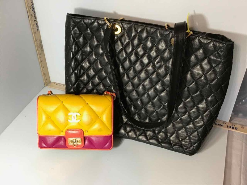 lot 236 image: (2) Purses Quilted
