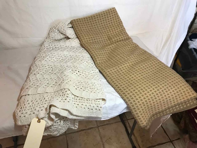 lot 259 image: (2) Blankets  1 Cotton, 1 Wool