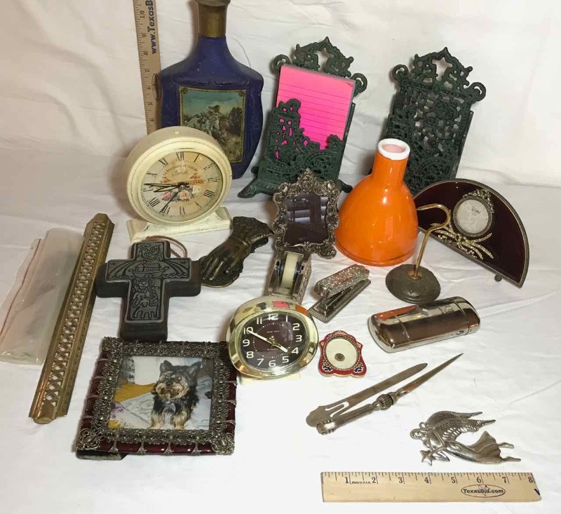 lot 278 image: Asst. Desk Top Items, Picture Frames, Clocks, Cast Iron Letter Holders, Stapler, Tape Dispenser, etc.