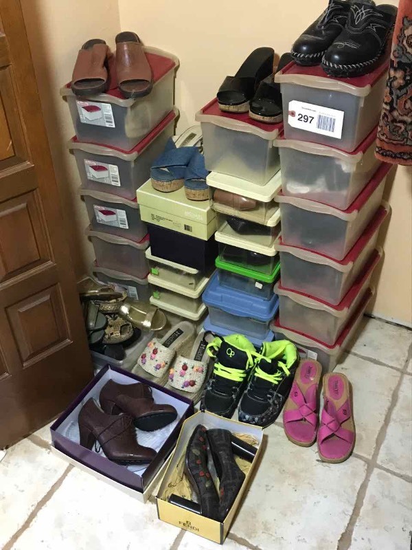 lot 297 image: Assortment of Ladies Shoes