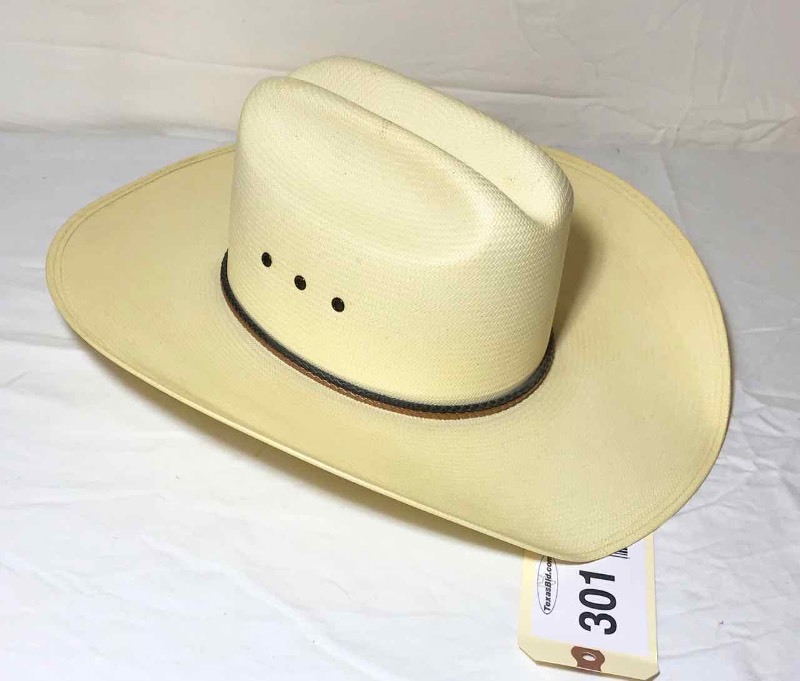 lot 301 image: Cowboy Hat  Resistol, George Strait (6-78)