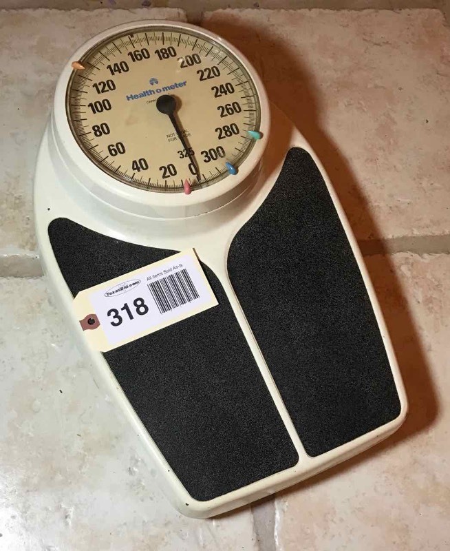 lot 318 image: Scale