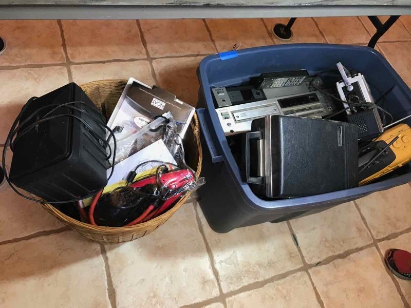 lot 358 image: Asst. Radios, Electronics, Wireless