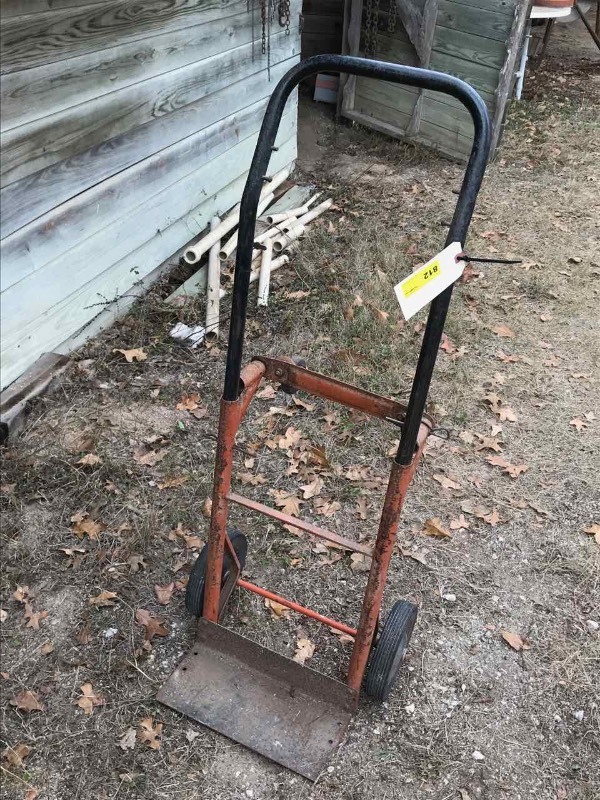 lot 812 image: Hand Truck, convertible